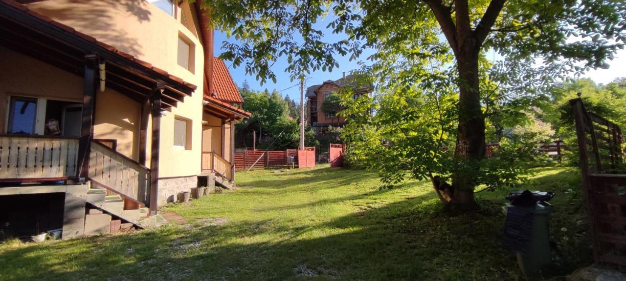 Hotel Olt-Part Vendeghaz BaileTusnad Exteriér fotografie