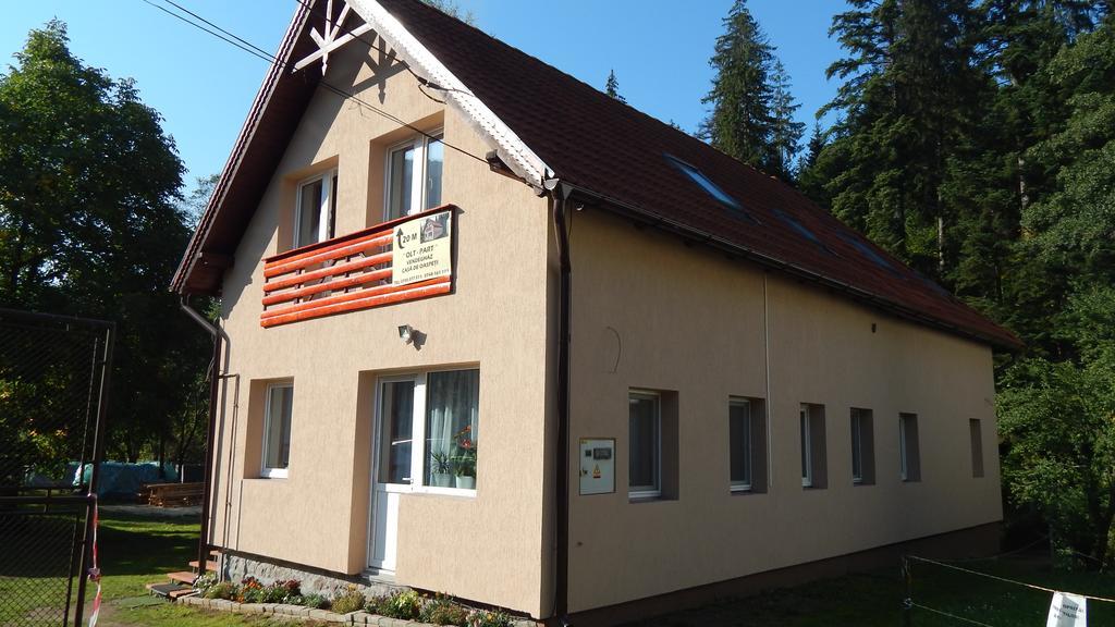 Hotel Olt-Part Vendeghaz BaileTusnad Exteriér fotografie